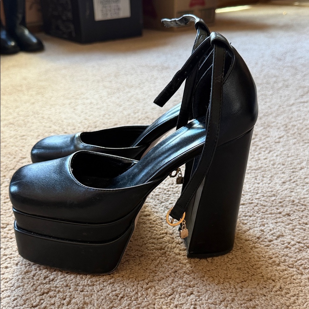 Women’s Black Platform Ankle-Strap Heels - Picture 2 of 4